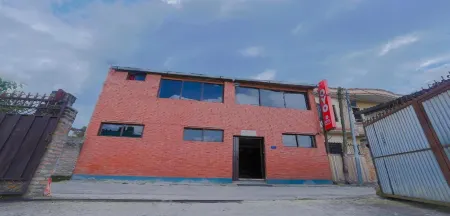 MeroStay 036 Hotel Ansh Отели в г. Кариабинейак