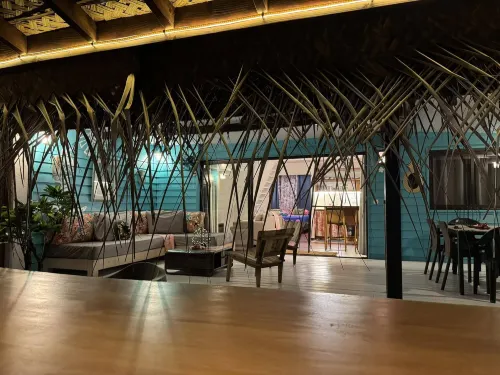 Iinui Legends Travels Hotels in Te'avaro