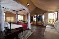 Nokras Enkare Luxury Tented Camp Sagana