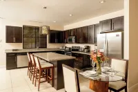 Coco Breeze Private Residence Hotels near Mirador Playa Coco
