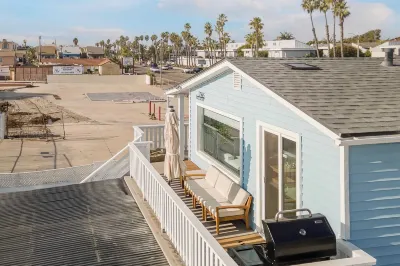 Steps to the Beach, 2 Units w/ Patio, Fire Pit Pacific Coast Highway Buyout