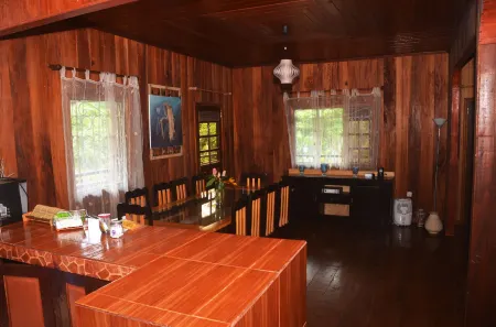 Guest House Quinta Natural Bangalots Отели в г. Лемба