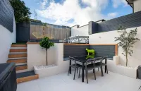 James' Place at Castle Cottage Hotels in Park