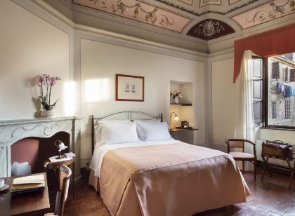 L'Antico Pozzo Charming Historic Hotel