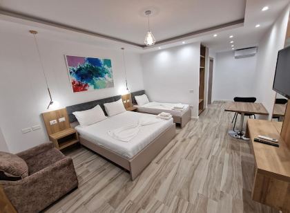 Joanna Suites
