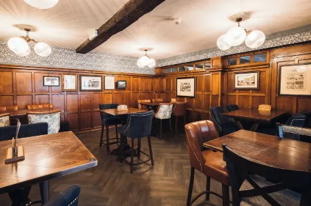 White Lion Royal Hotel