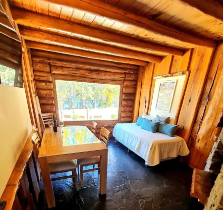 Puerto Lacar Lodge Smarg