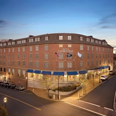 Hilton Garden Inn Portsmouth Downtown Hoteles cerca de USS Albacore Museum