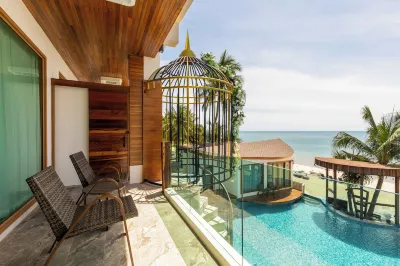 Hotel Villa AoKhanom Beachfront
