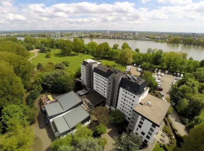 Jugendherberge City-Hostel Köln-Riehl Hotel a 