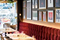 Radisson Red Vienna Отели в г. Вена