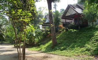 Ao Pong Resort