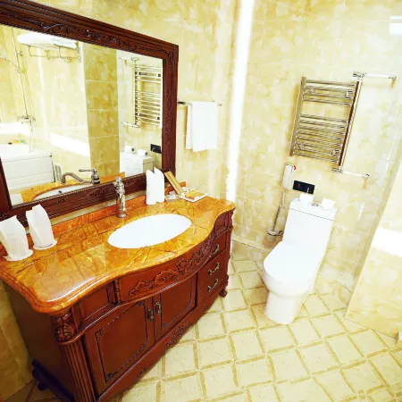 Royal House Hotel 2