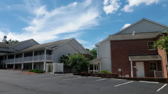 Inn at Cemetery Hill