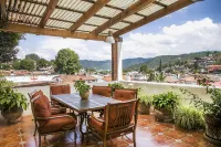 Hotel Tonancalli