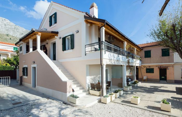 Apartments Roko