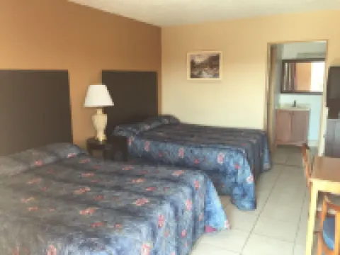 Cloud 9 Inn