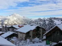 Elfe-Apartments: Studio for 2 Adults, Balcony with Lake and Mountain View Hotels in Emmetten