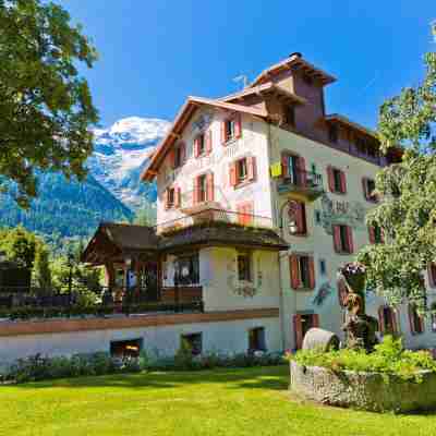 Aiguille du Midi - Hôtel & Restaurant Hotel Exterior