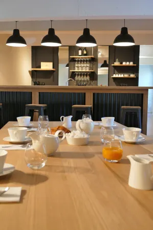 Le Clos des Queyries, Chambres d'Hôtes Отели рядом с достопримечательностью «Большой театр Бордо»