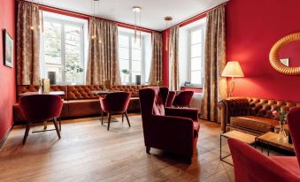 Emich´S Hotel