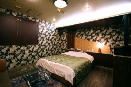 Hotel Ohirune Racco Higashiosaka ( Adult Only) Отели рядом со станцией JR Kawachi-Eiwa Station