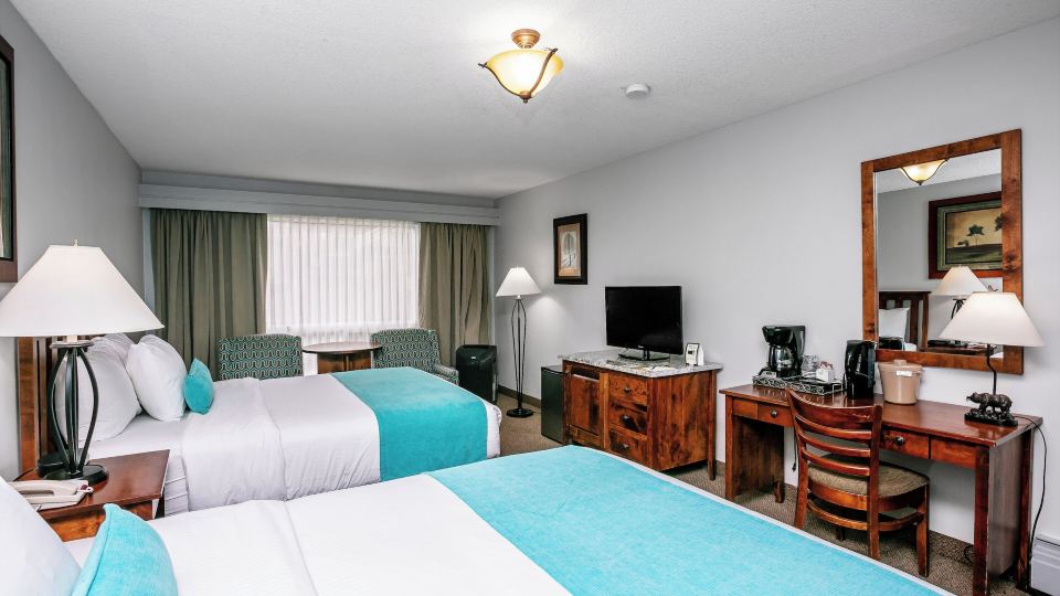Tonquin Inn