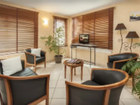 Brit Hotel Essentiel Cahors Nord Hotels in Lot