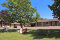 Silverwood Motel Hotels in Queens County