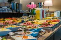 Hotel Nat Sarbinowo - Desayuno