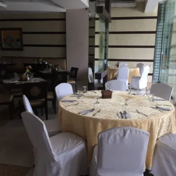 Baguio Burnham Suites