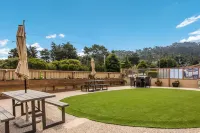 Carmel Hill Lodge Hotels in Monterey