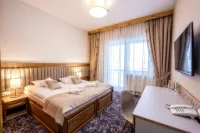 Gold Hotel - balcony