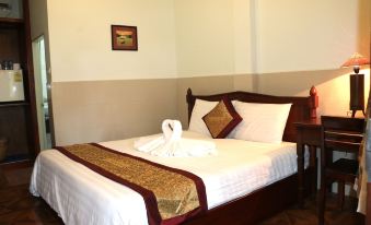 Mali Namphu Hotel
