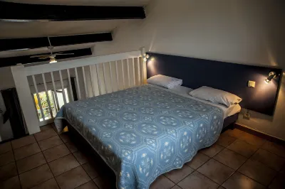 Hôtel le Leukos Các khách sạn ở Leucate