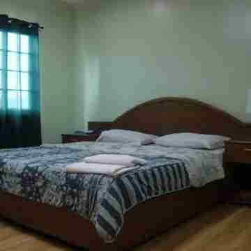 Seinpost Hotel Rooms