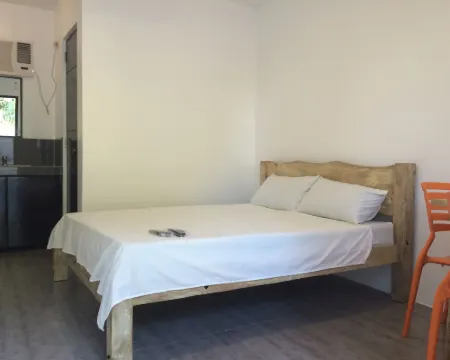 Bumblebee Inn Hotels in Tanay