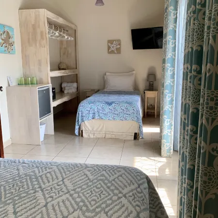 Ten North Tamarindo Beach Hotel