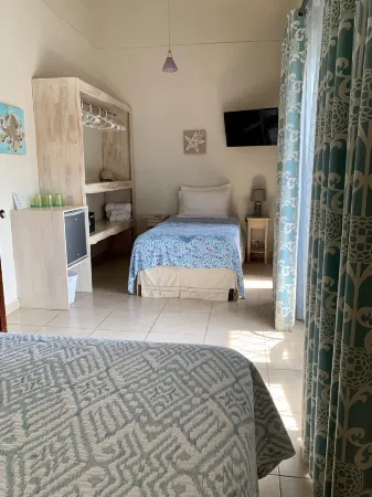 Ten North Tamarindo Beach Hotel