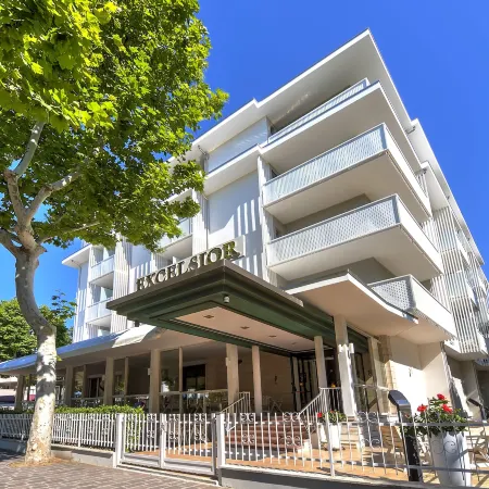 Hotel Excelsior