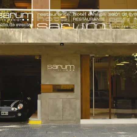 Sarum Hotel Design Отели рядом с достопримечательностью «Национальный центр спорта высших достижений»