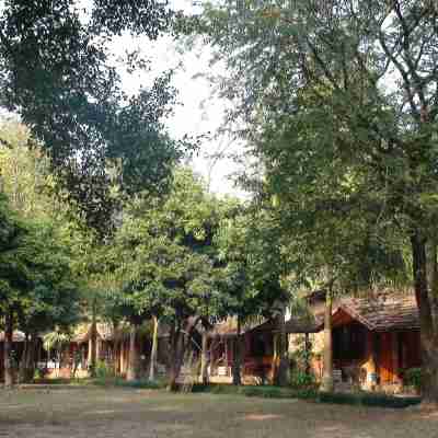 納拉亞尼野生動物園飯店 - 全包式 Hotel Exterior