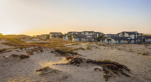Sanctuary Beach Resort - Parkplatz