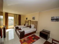 Pyramids Valley Boutique Hotel Hotels near Great Sphinx