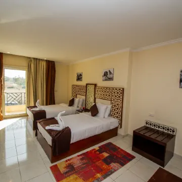 Pyramids Valley Boutique Hotel