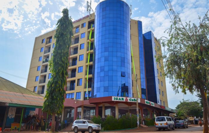 Igar Plaza Hotel