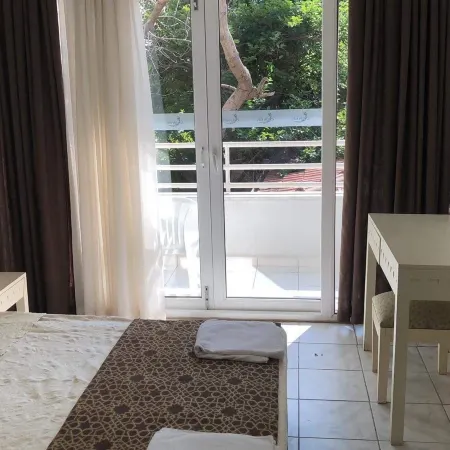 Sun Kiss Hotel