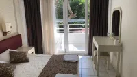 Sun Kiss Hotel