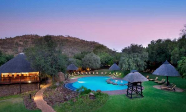 Bakubung Self-Catering Chalets