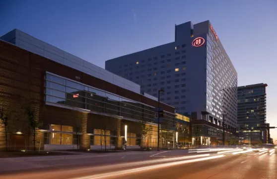 希爾頓巴爾的摩內港酒店